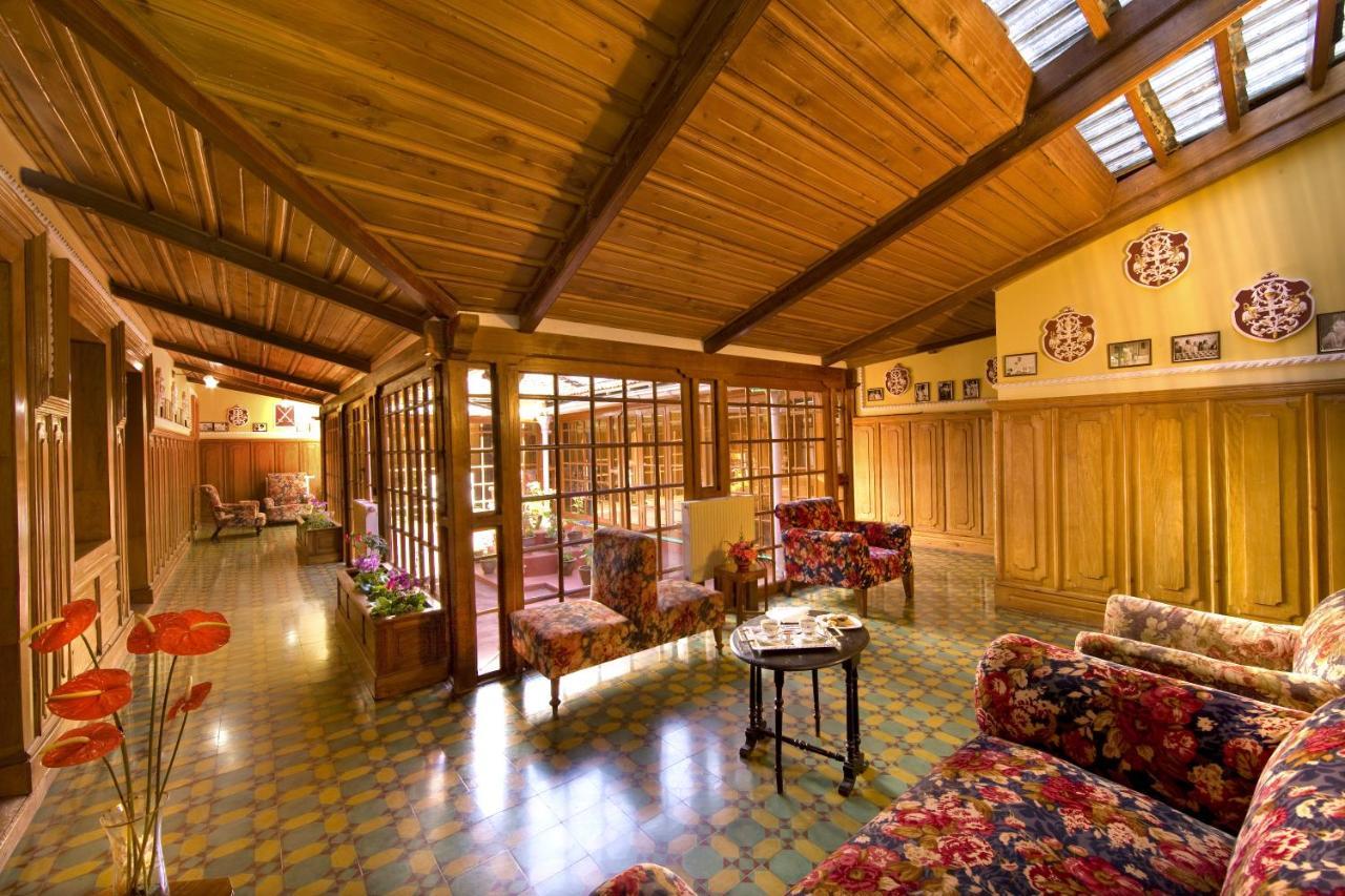 Welcomheritage Fernhills Royal Palace Ooty Exterior photo
